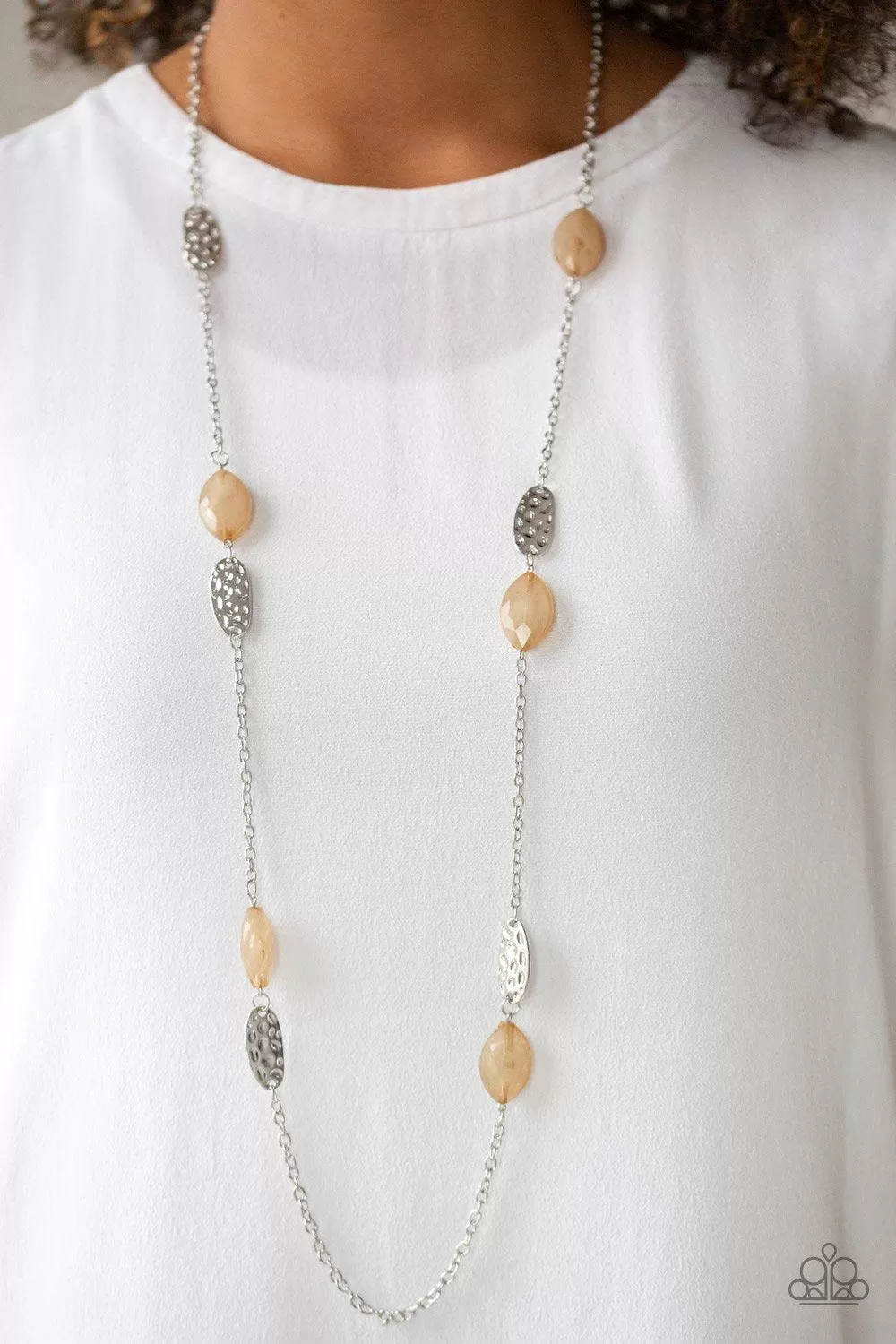 Beachfront Beauty Brown Necklace - Paparazzi Accessories