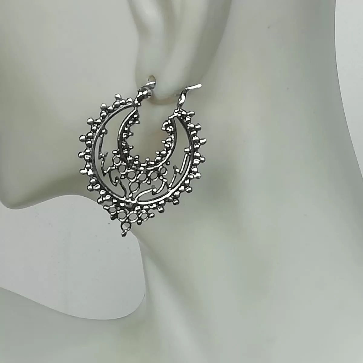 Bohemian silver hoops | Indian ear hoops | Ear hoops | Ethnic earrings | Silver earrings | Gift earrings | Silver wire hoops | E908