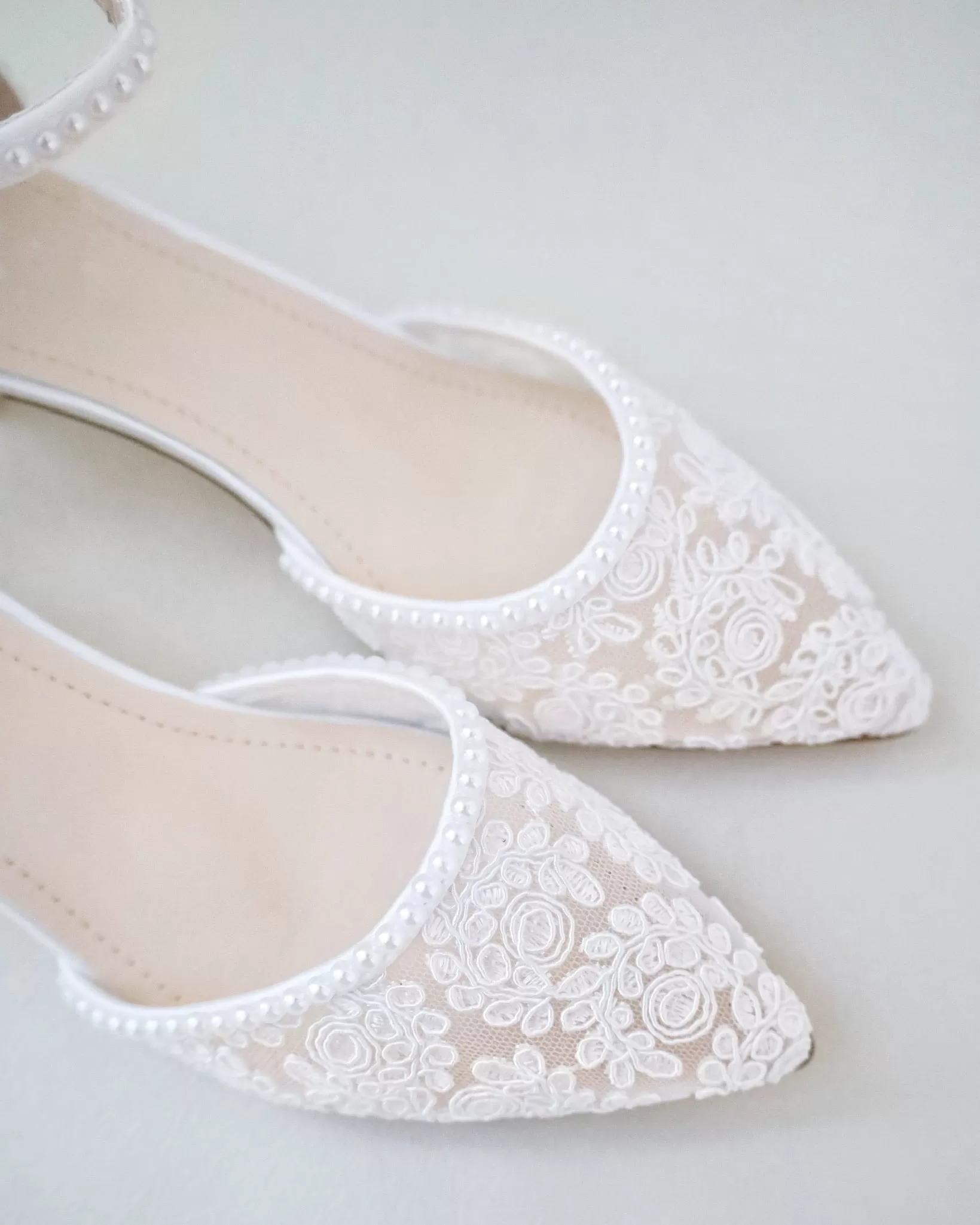 Crochet Lace Pointy Toe Wedding Low Heels with Mini Pearls