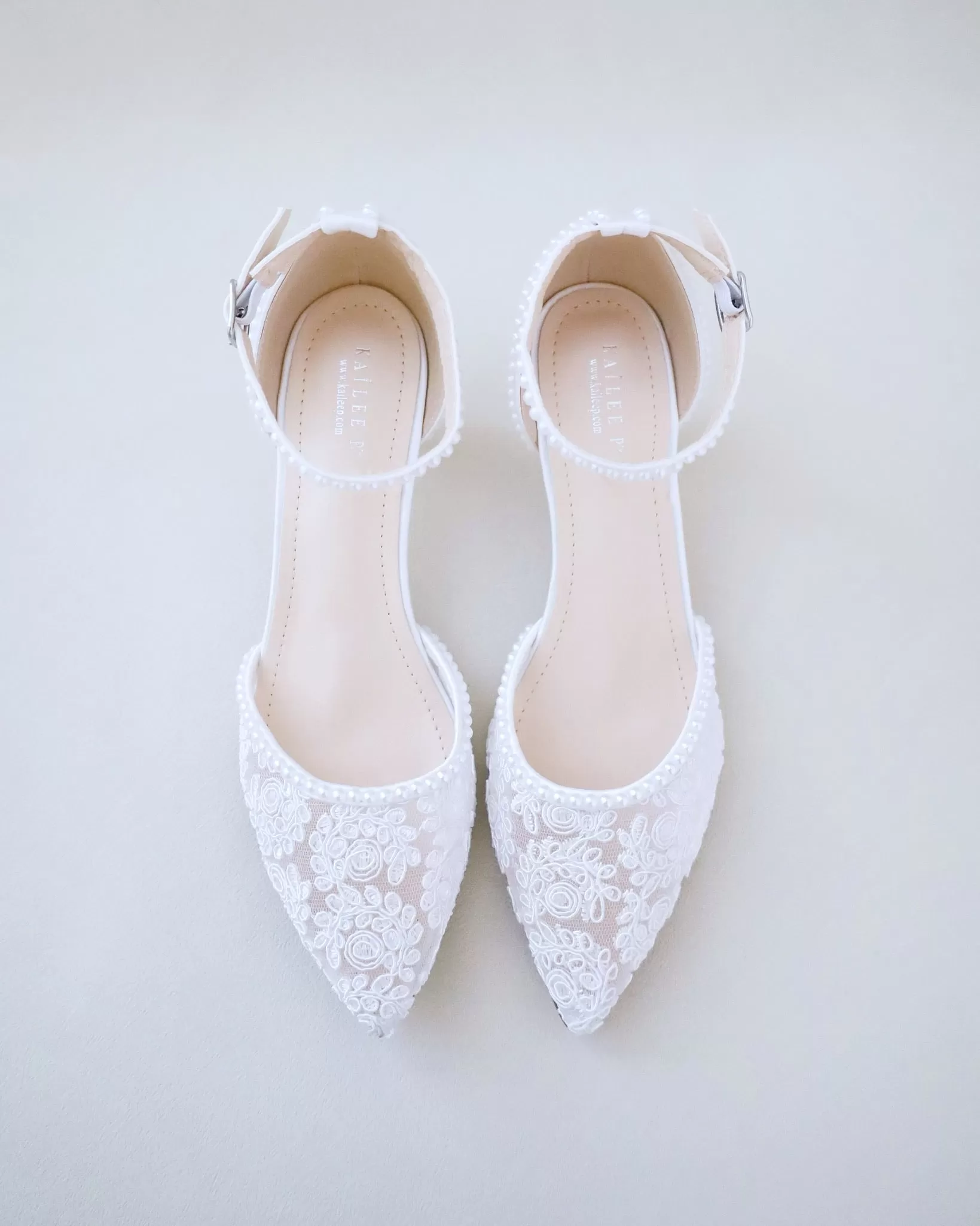 Crochet Lace Pointy Toe Wedding Low Heels with Mini Pearls