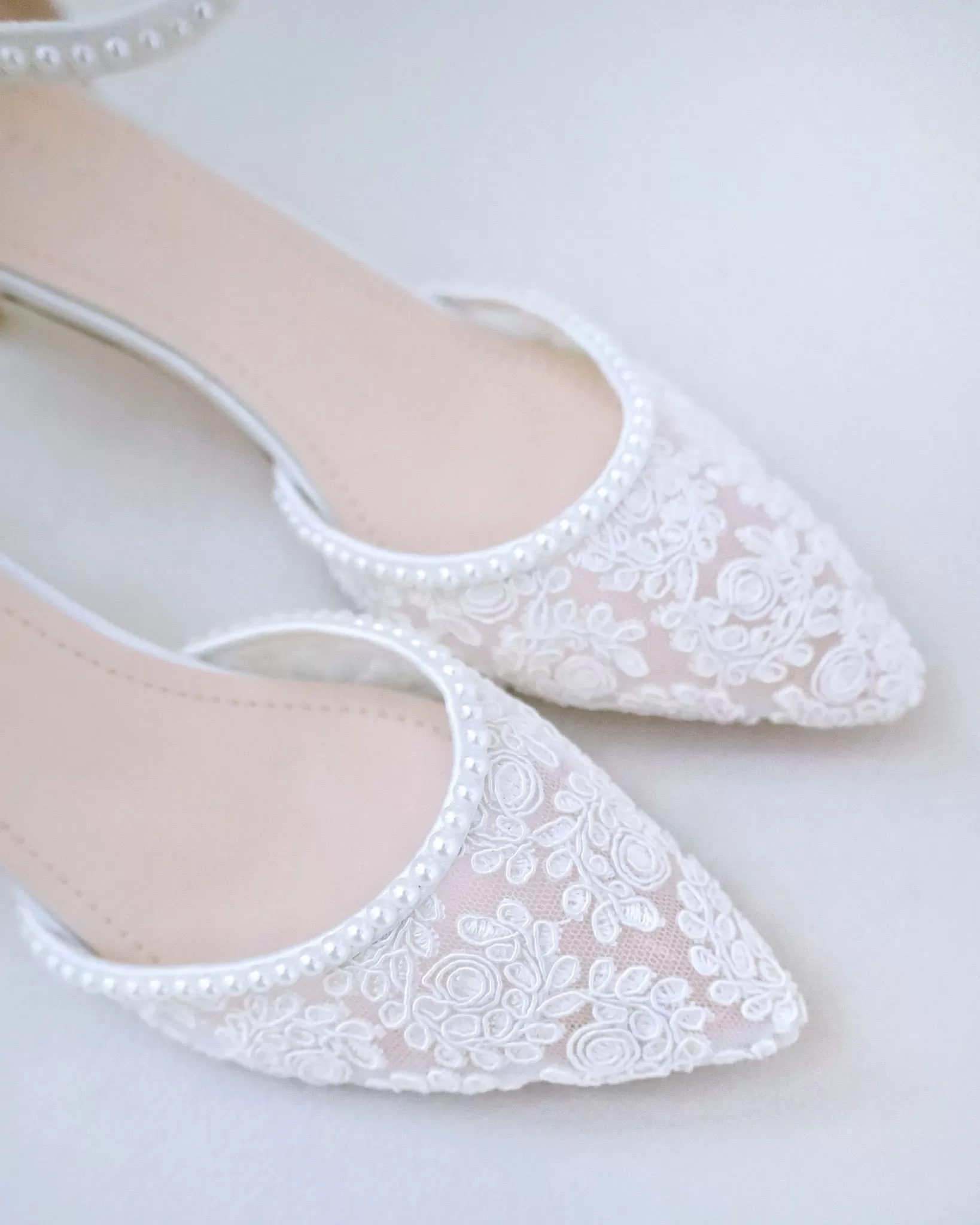 Crochet Lace Pointy Toe Wedding Low Heels with Mini Pearls