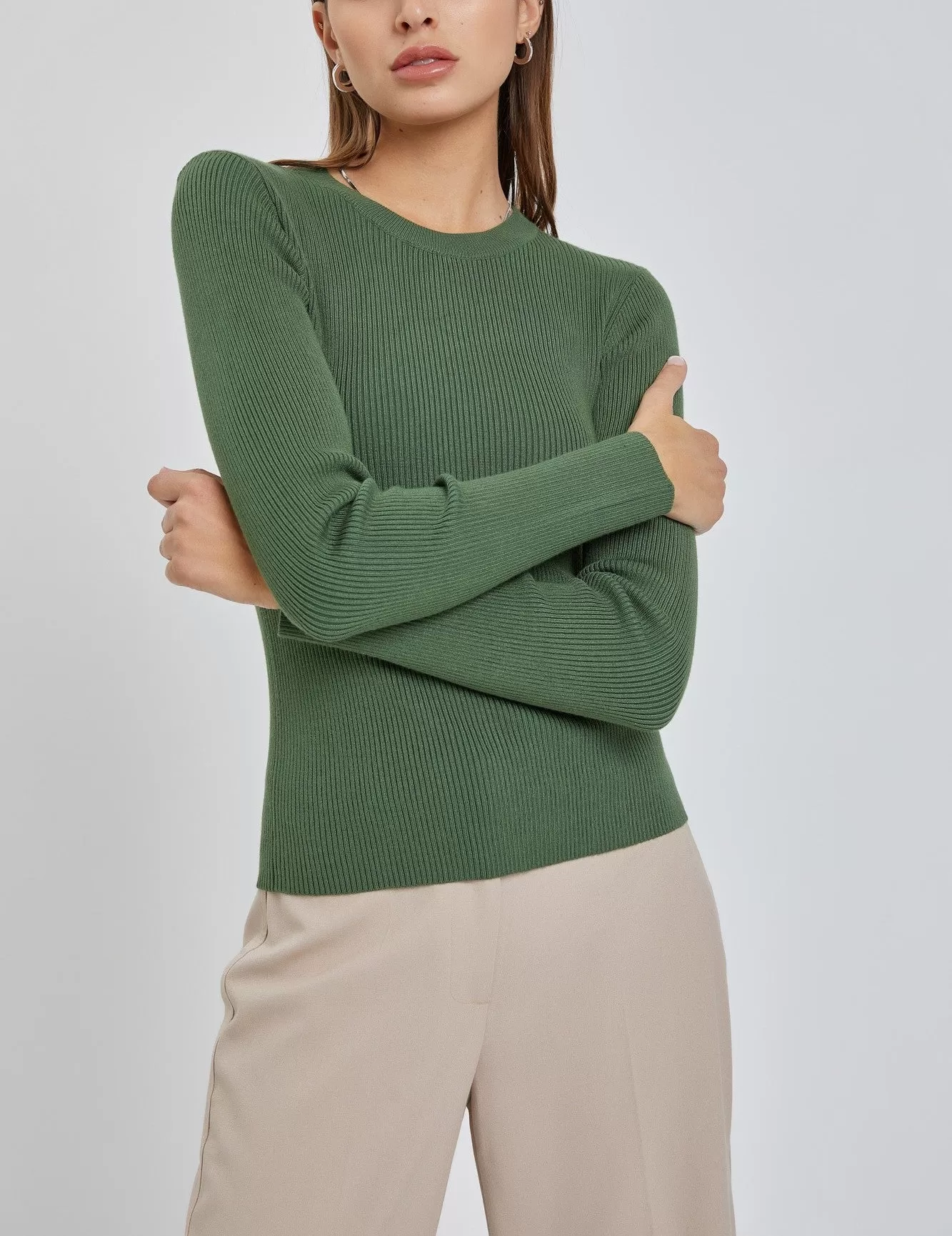 Daisy Classic Crewneck Sweater