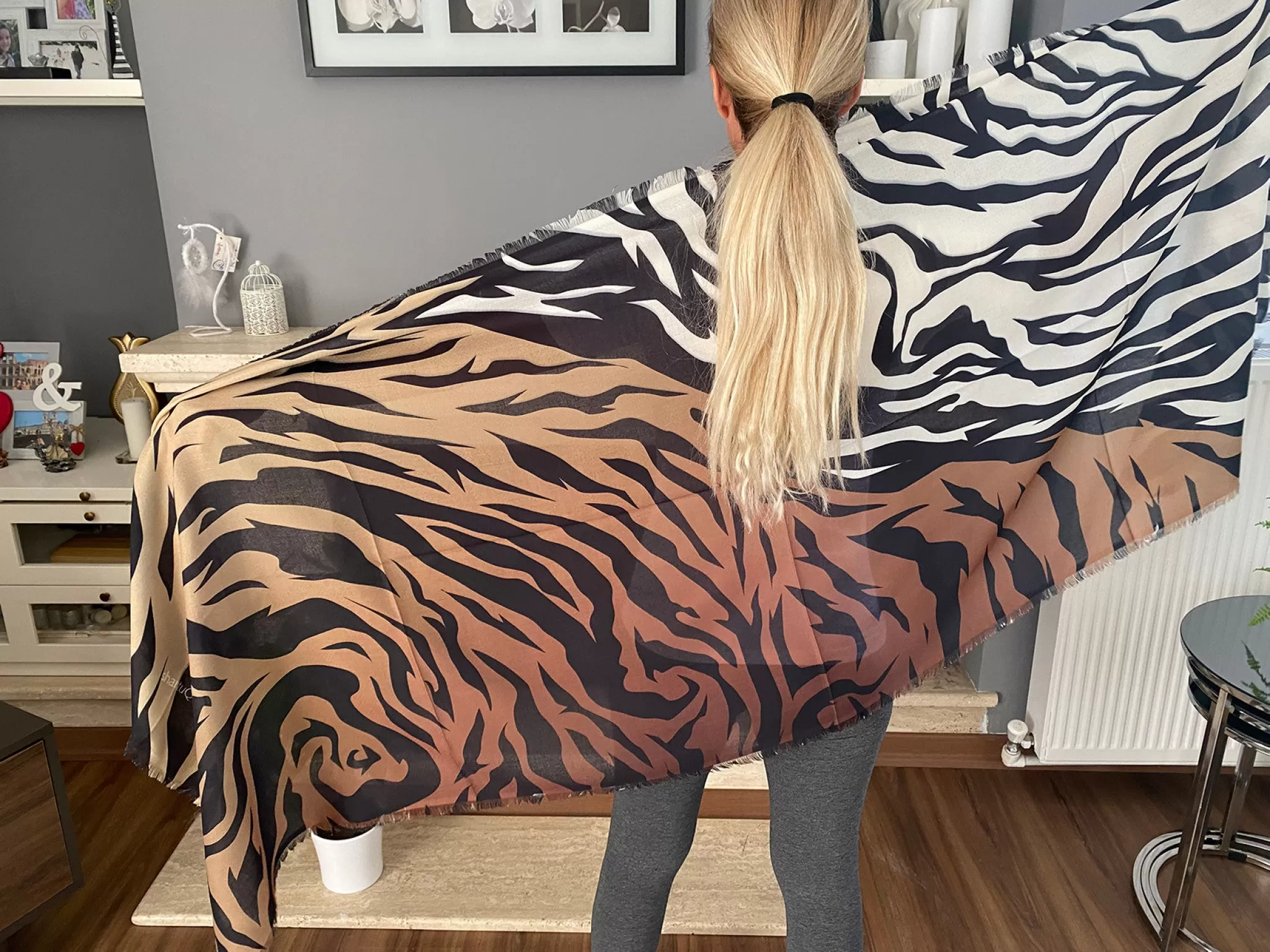 Fashion Tight Shantuq Zebra Patterned Shawls