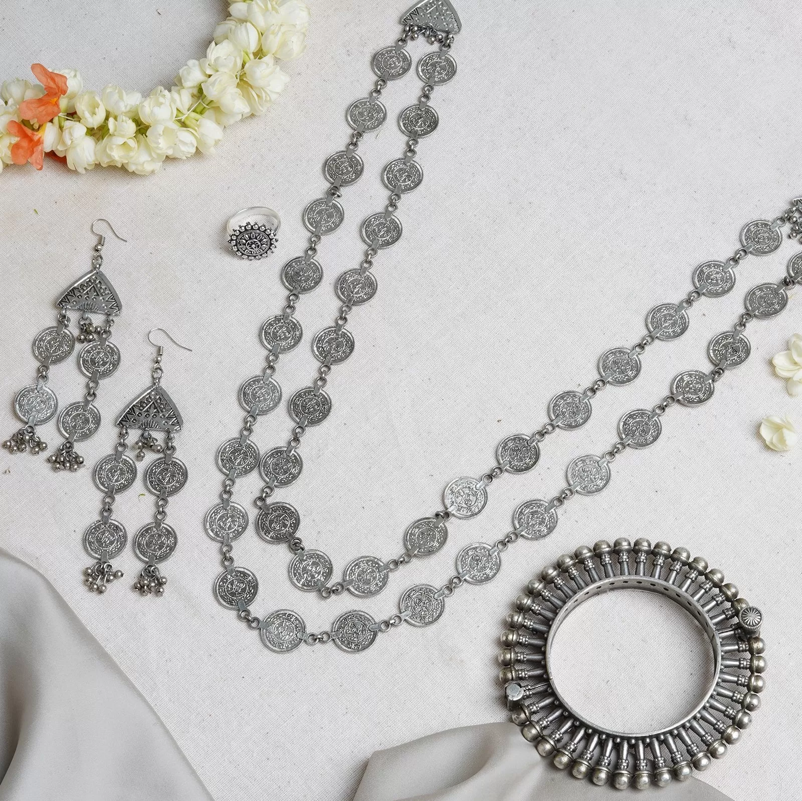 Teejh Kaushiki Silver Oxidised Jewelry Gift Set